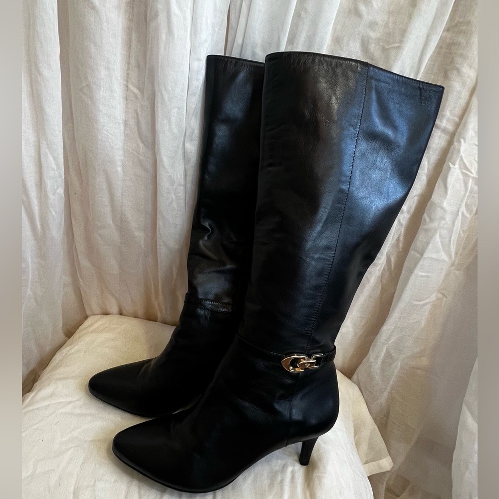 Antonio Melani Black Leather Boots. Style: Finch